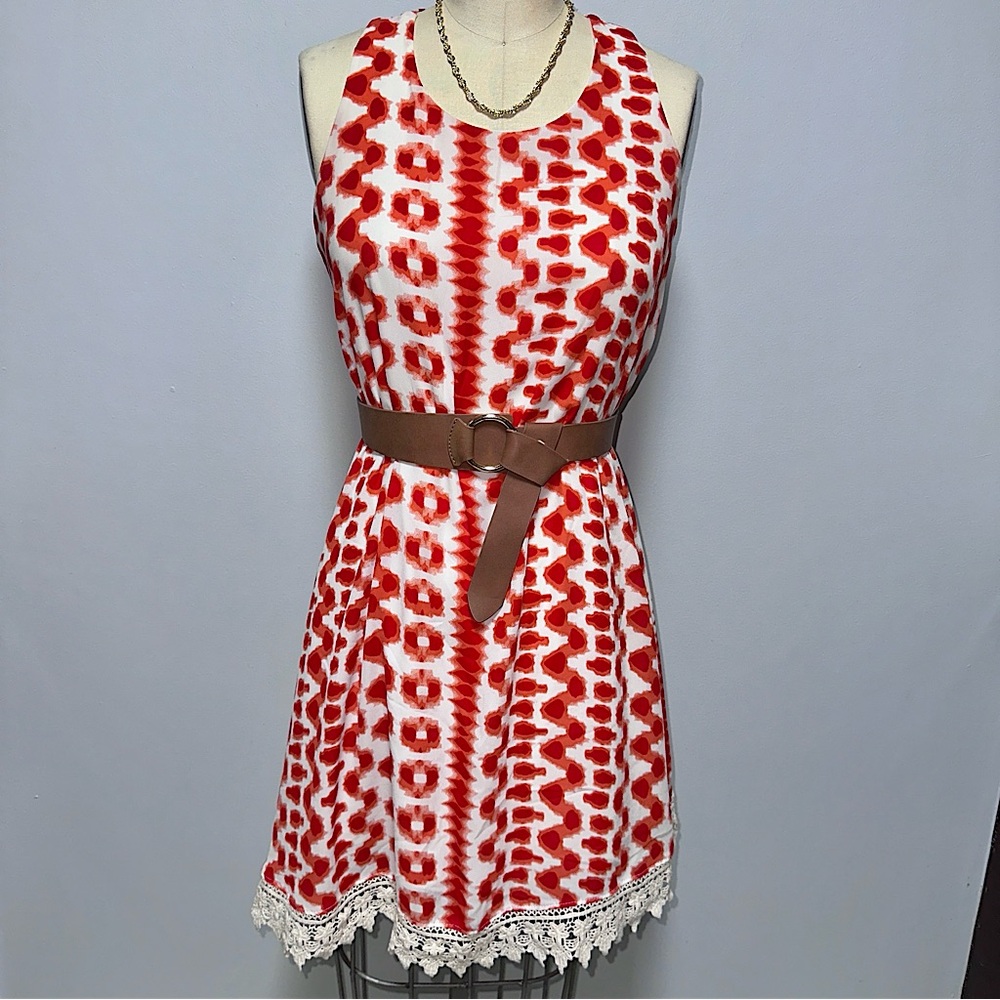 Women's Sleeveless Everleigh Patterned Dress with Macramé Trim, Size S